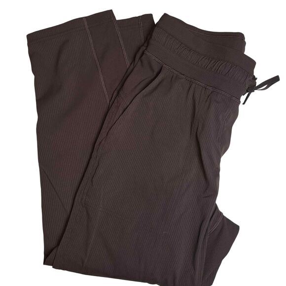 Lululemon Dance Studio Mid-Rise Cropped Pant *Espresso - Picture 5 of 12